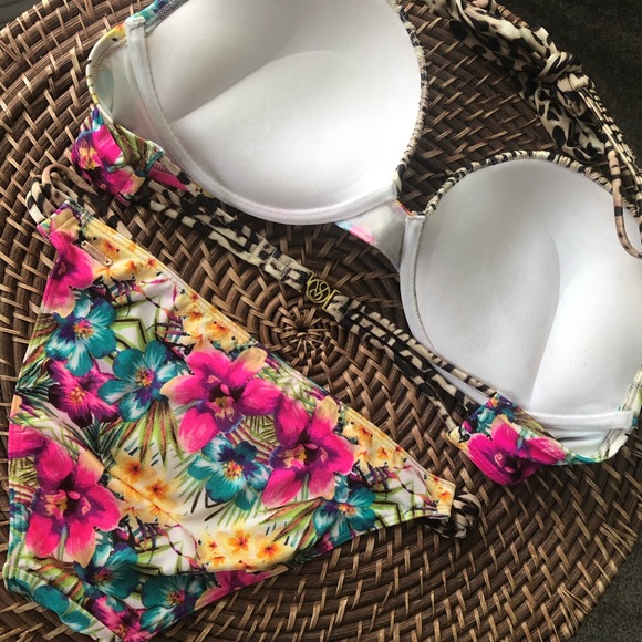 Victoria’s Secret Miraculous Bombshell Bikini - Picture 2 of 15